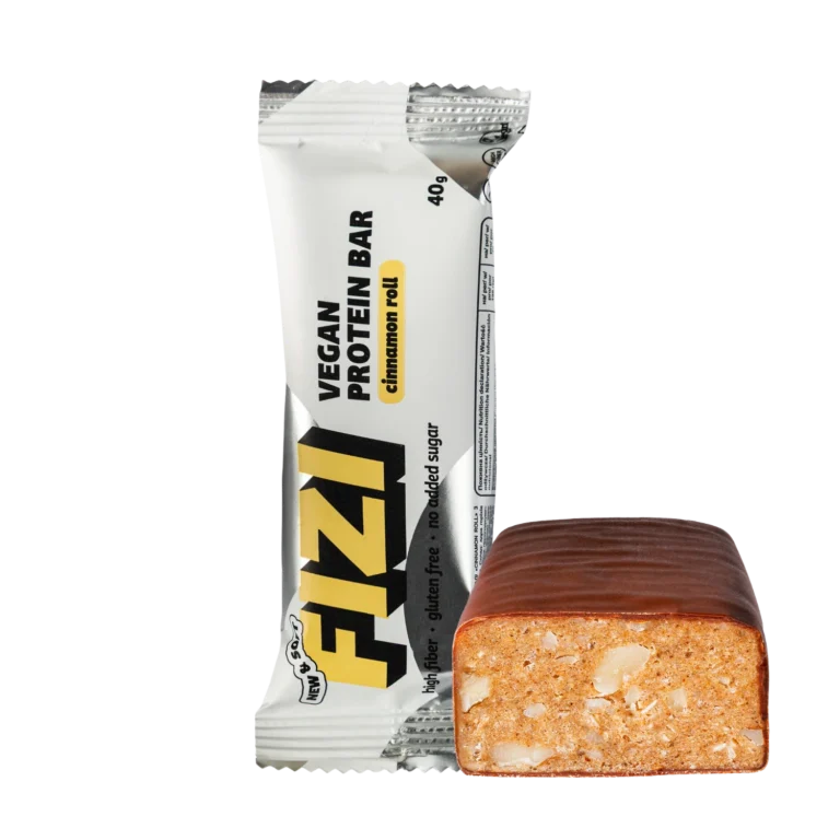 Baltymininis migdolų ir cinamono skonio batonėlis su šokolado glazūra "CINNAMON ROLL" | Fizi (40 g)