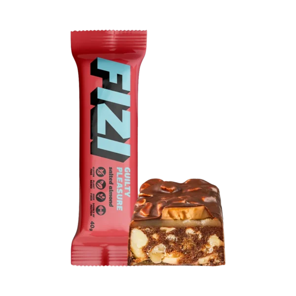 Batonėlis su šokolado glazūra „SALTED ALMOND” su saldikliais, be pridėtinio cukraus | Fizi (40 g)